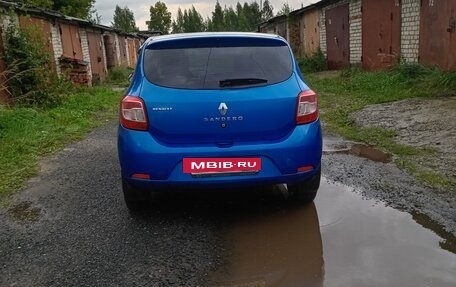 Renault Sandero II рестайлинг, 2015 год, 810 000 рублей, 4 фотография