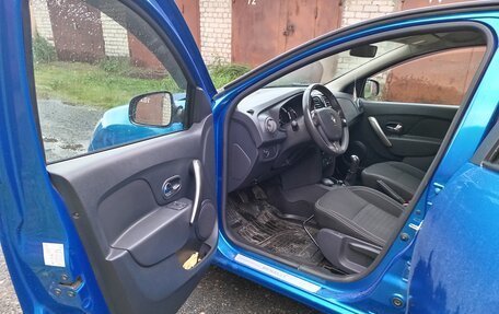 Renault Sandero II рестайлинг, 2015 год, 810 000 рублей, 9 фотография