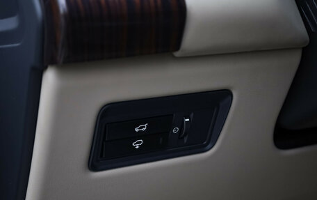 Land Rover Range Rover IV рестайлинг, 2013 год, 3 999 000 рублей, 17 фотография