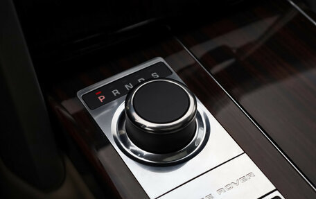 Land Rover Range Rover IV рестайлинг, 2013 год, 3 999 000 рублей, 25 фотография