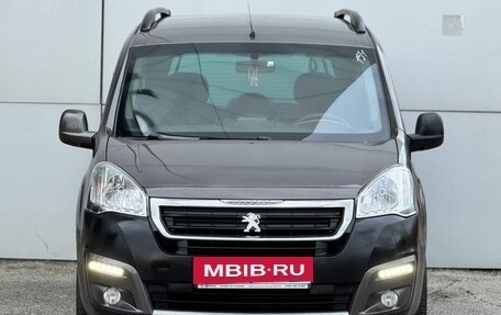 Peugeot Partner II рестайлинг 2, 2015 год, 939 999 рублей, 4 фотография