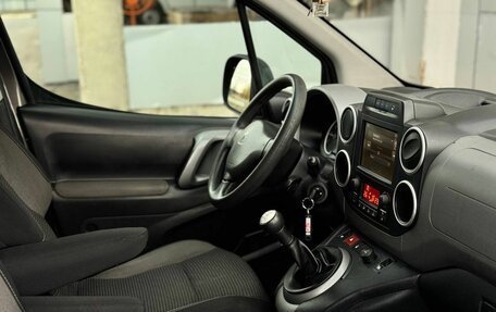 Peugeot Partner II рестайлинг 2, 2015 год, 939 999 рублей, 10 фотография