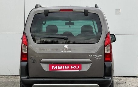 Peugeot Partner II рестайлинг 2, 2015 год, 939 999 рублей, 16 фотография