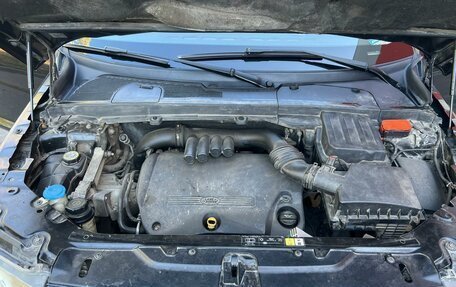 Land Rover Freelander II рестайлинг 2, 2007 год, 900 000 рублей, 29 фотография