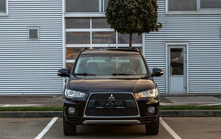 Mitsubishi Outlander III рестайлинг 3, 2012 год, 1 350 000 рублей, 2 фотография