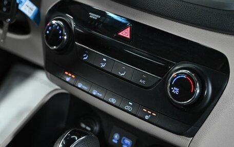 Hyundai Tucson III, 2018 год, 1 980 000 рублей, 13 фотография