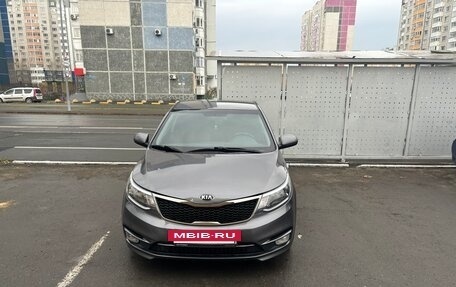 KIA Rio III рестайлинг, 2016 год, 1 200 000 рублей, 2 фотография