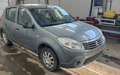 Renault Sandero I, 2012 год, 650 000 рублей, 1 фотография