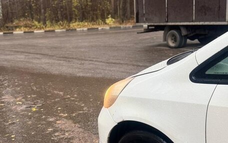 Honda Fit III, 2002 год, 380 000 рублей, 12 фотография