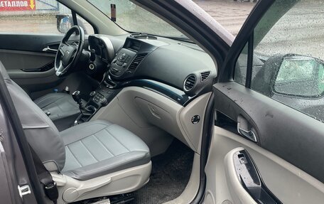 Chevrolet Orlando I, 2012 год, 770 000 рублей, 7 фотография