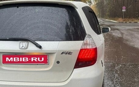 Honda Fit III, 2002 год, 380 000 рублей, 13 фотография