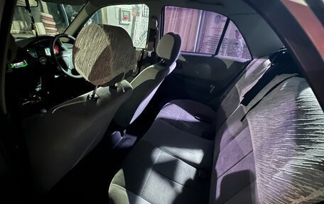 Mazda Familia, 1999 год, 100 000 рублей, 10 фотография