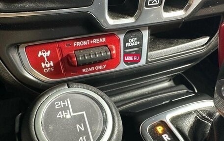 Jeep Wrangler, 2022 год, 5 750 000 рублей, 29 фотография