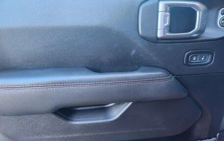 Jeep Wrangler, 2021 год, 3 940 000 рублей, 10 фотография