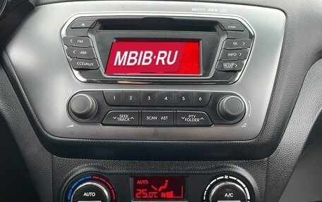 KIA Rio III рестайлинг, 2013 год, 857 000 рублей, 10 фотография