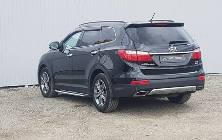 Hyundai Santa Fe III рестайлинг, 2015 год, 2 345 000 рублей, 4 фотография