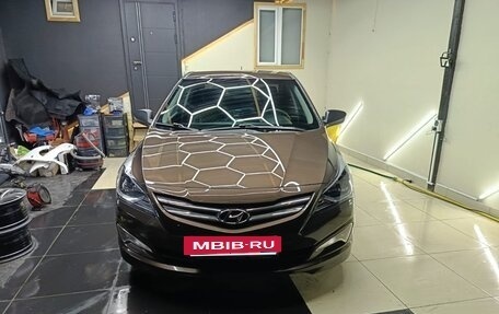 Hyundai Solaris II рестайлинг, 2015 год, 920 000 рублей, 11 фотография