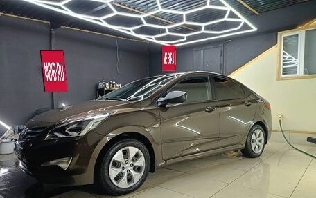 Hyundai Solaris II рестайлинг, 2015 год, 920 000 рублей, 10 фотография