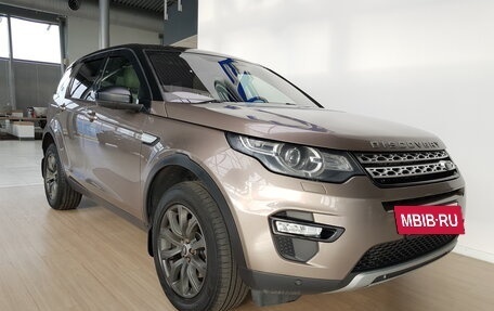 Land Rover Discovery Sport I рестайлинг, 2015 год, 1 750 000 рублей, 3 фотография