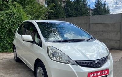 Honda Fit III, 2013 год, 979 000 рублей, 1 фотография