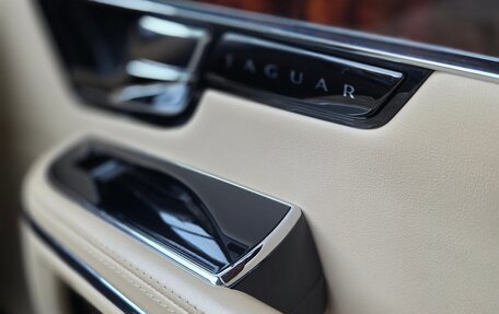 Jaguar XJ IV (X351), 2010 год, 4 800 000 рублей, 20 фотография