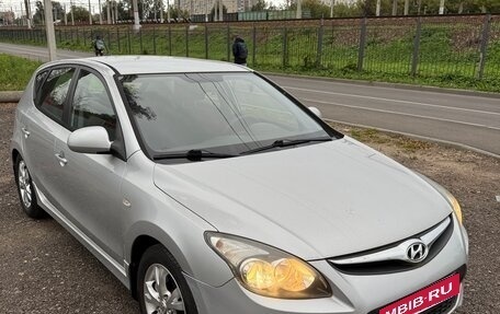 Hyundai i30 I, 2010 год, 750 000 рублей, 2 фотография
