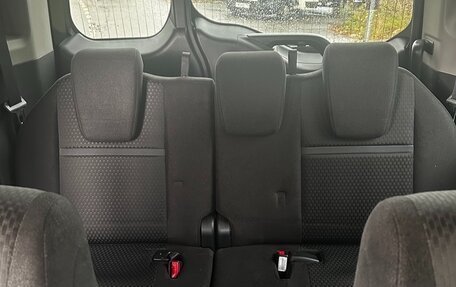 Honda Stepwgn IV, 2018 год, 2 600 000 рублей, 10 фотография