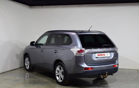 Mitsubishi Outlander III рестайлинг 3, 2012 год, 1 367 000 рублей, 5 фотография