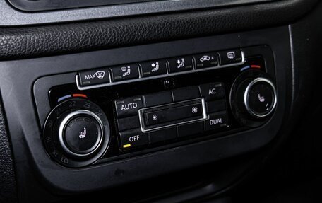 Volkswagen Tiguan I, 2011 год, 999 000 рублей, 18 фотография