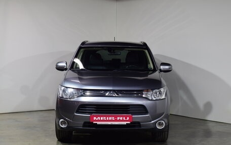 Mitsubishi Outlander III рестайлинг 3, 2012 год, 1 367 000 рублей, 8 фотография