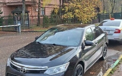 Toyota Camry, 2017 год, 2 350 000 рублей, 1 фотография