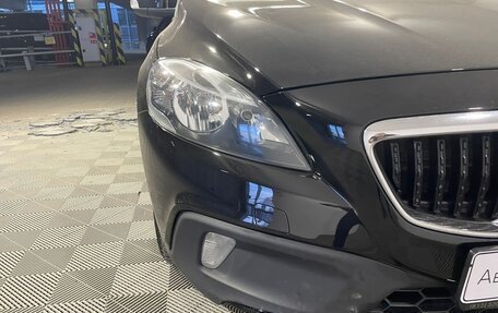 Volvo V40 Cross Country I, 2017 год, 1 963 000 рублей, 2 фотография