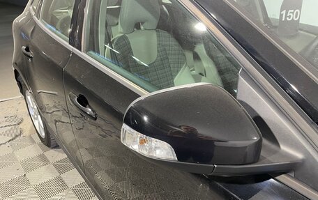 Volvo V40 Cross Country I, 2017 год, 1 963 000 рублей, 11 фотография