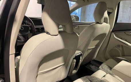 Volvo V40 Cross Country I, 2017 год, 1 963 000 рублей, 19 фотография