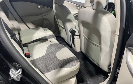 Volvo V40 Cross Country I, 2017 год, 1 963 000 рублей, 29 фотография