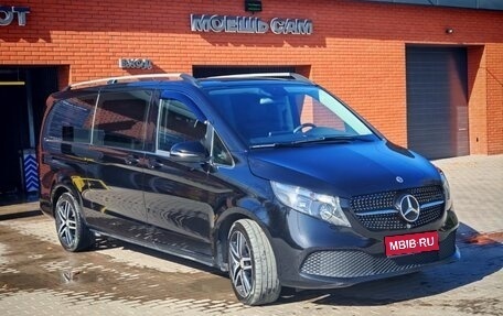 Mercedes-Benz V-Класс, 2022 год, 8 490 000 рублей, 1 фотография