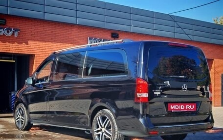 Mercedes-Benz V-Класс, 2022 год, 8 490 000 рублей, 6 фотография