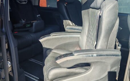 Mercedes-Benz V-Класс, 2022 год, 8 490 000 рублей, 24 фотография