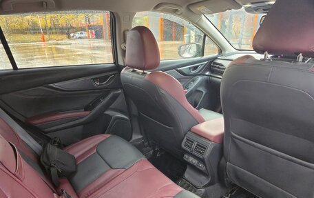 Subaru Levorg, 2021 год, 2 700 000 рублей, 17 фотография