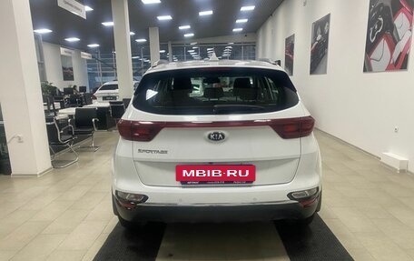 KIA Sportage IV рестайлинг, 2019 год, 1 796 000 рублей, 6 фотография