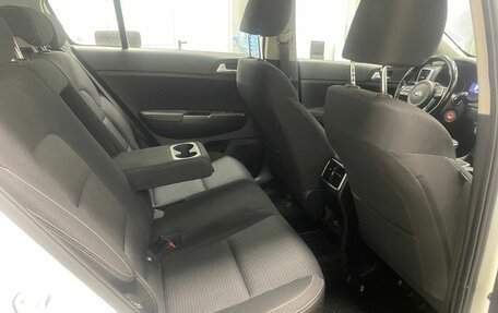 KIA Sportage IV рестайлинг, 2019 год, 1 796 000 рублей, 21 фотография