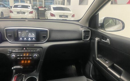 KIA Sportage IV рестайлинг, 2019 год, 1 796 000 рублей, 23 фотография