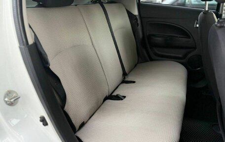 Mitsubishi Mirage VI рестайлинг, 2012 год, 560 000 рублей, 17 фотография