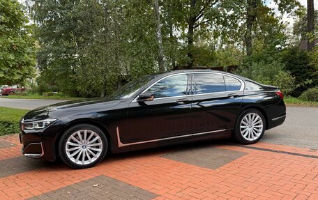 BMW 7 серия, 2019 год, 6 250 000 рублей, 2 фотография