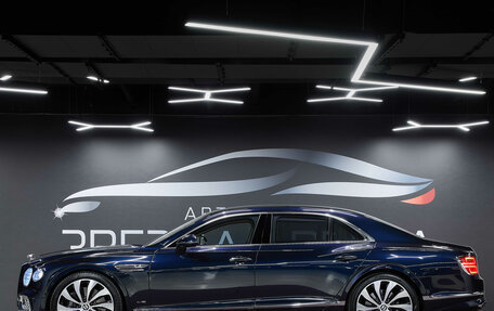 Bentley Flying Spur, 2022 год, 27 900 000 рублей, 2 фотография