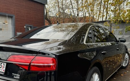 Audi A8, 2013 год, 1 850 000 рублей, 10 фотография