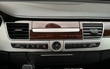 Audi A8, 2013 год, 1 850 000 рублей, 18 фотография