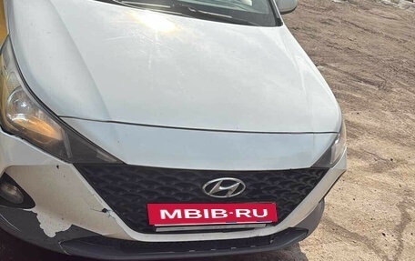 Hyundai Solaris II рестайлинг, 2022 год, 1 222 000 рублей, 7 фотография