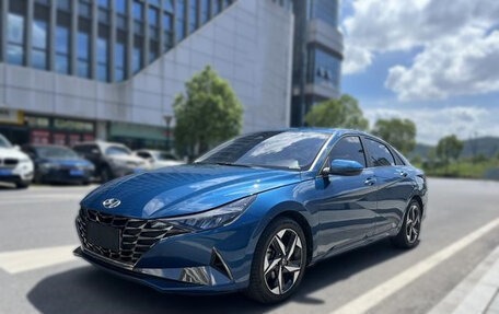 Hyundai Elantra, 2021 год, 1 200 000 рублей, 1 фотография