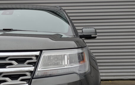 Ford Explorer VI, 2019 год, 3 150 000 рублей, 18 фотография